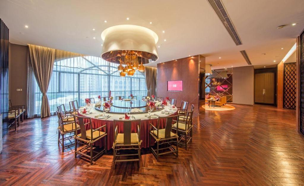 Maison New Century Hotel Dongguan Dongguan  Exterior foto